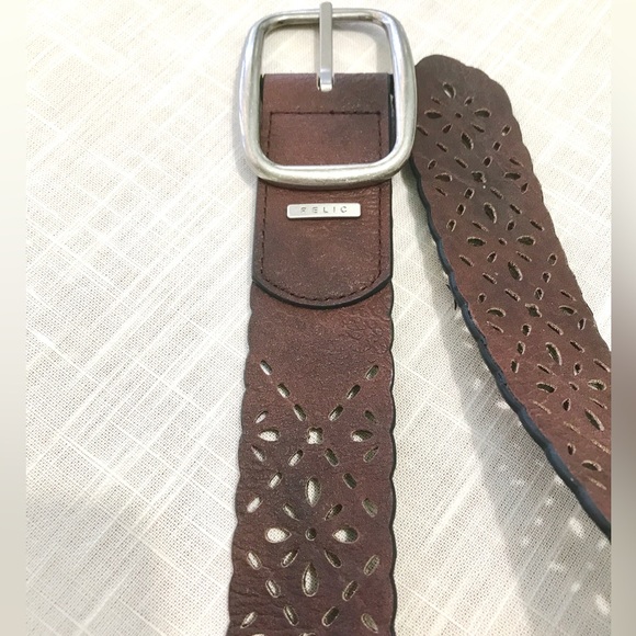 Relic Cut out Reversible Belt 47” - Picture 5 of 5